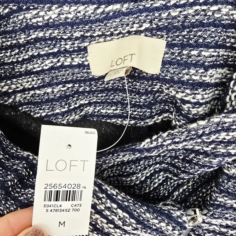 LOFT asymmetric zipper